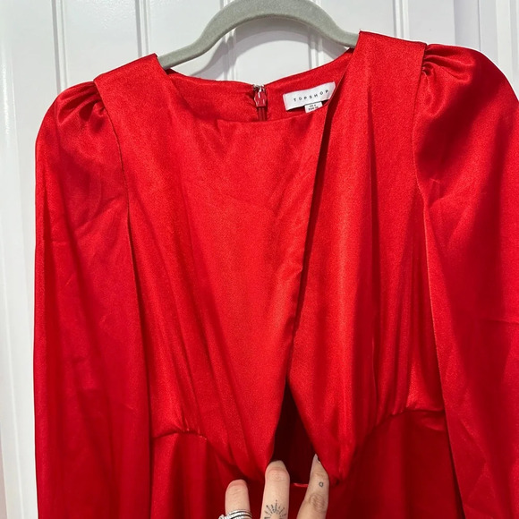 Topshop | Red Satin Cutout Dress - New with tags | Size: 2 - Picture 3 of 6